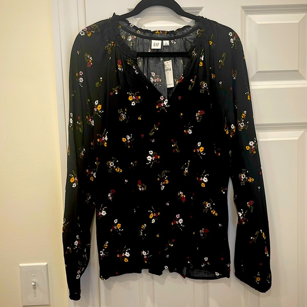 Gap women’s blouse